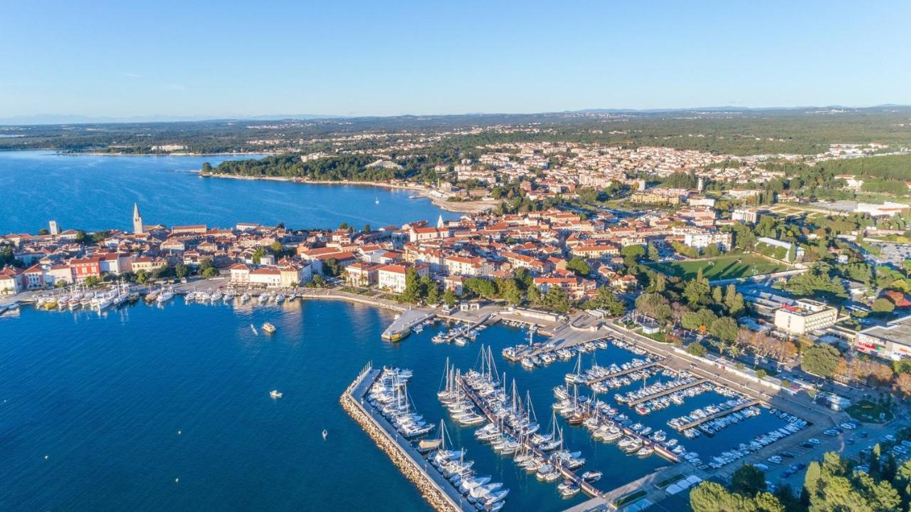 Genoa Rooms Poreč Exteriör bild