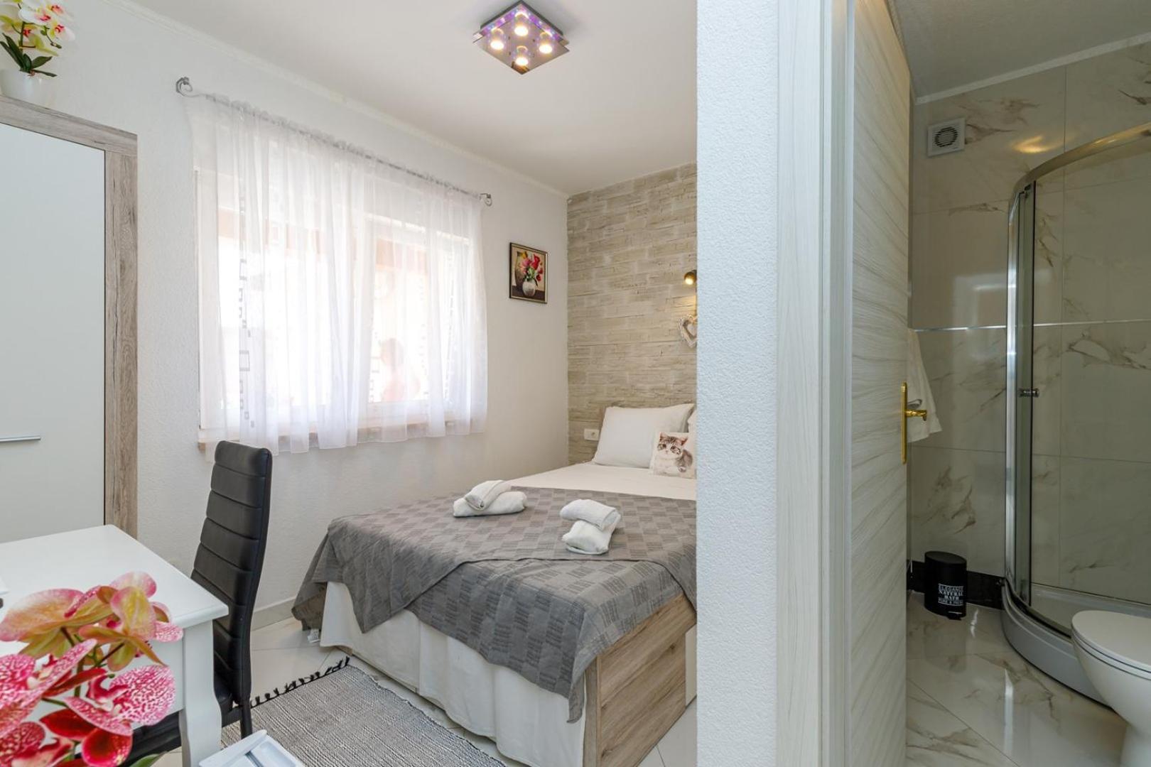 Genoa Rooms Poreč Rum bild